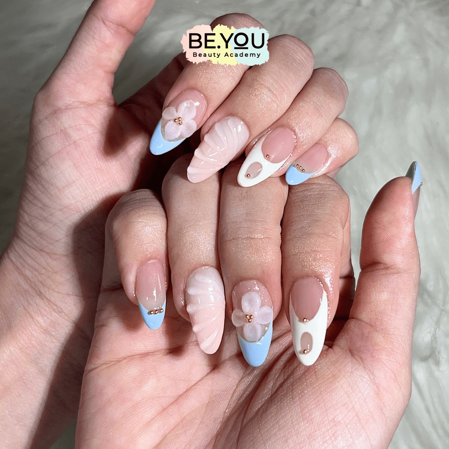 Mẫu salon Việt Nam