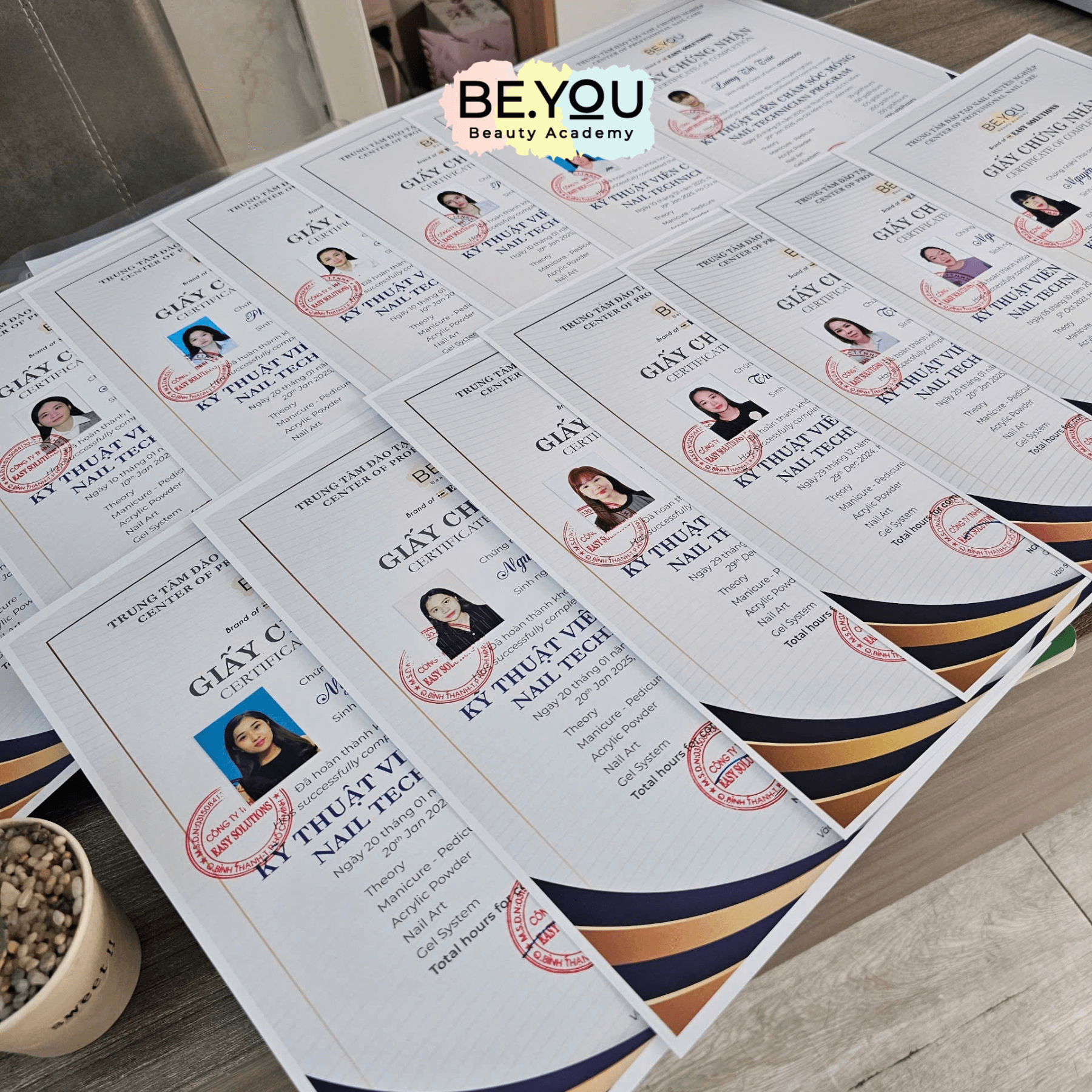 thi tín chỉ tại be you nail academy (4)